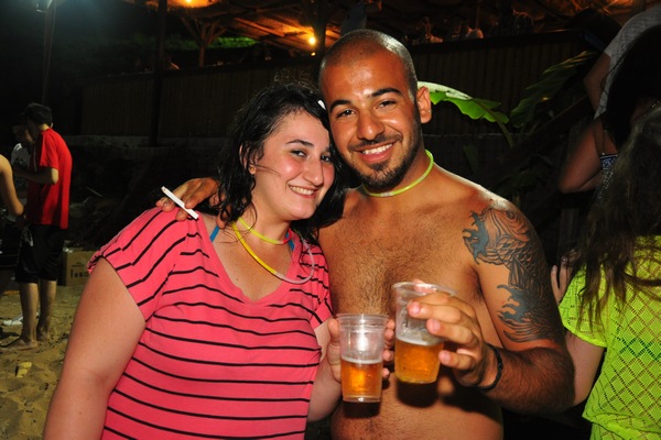 Zoo Beach Party 